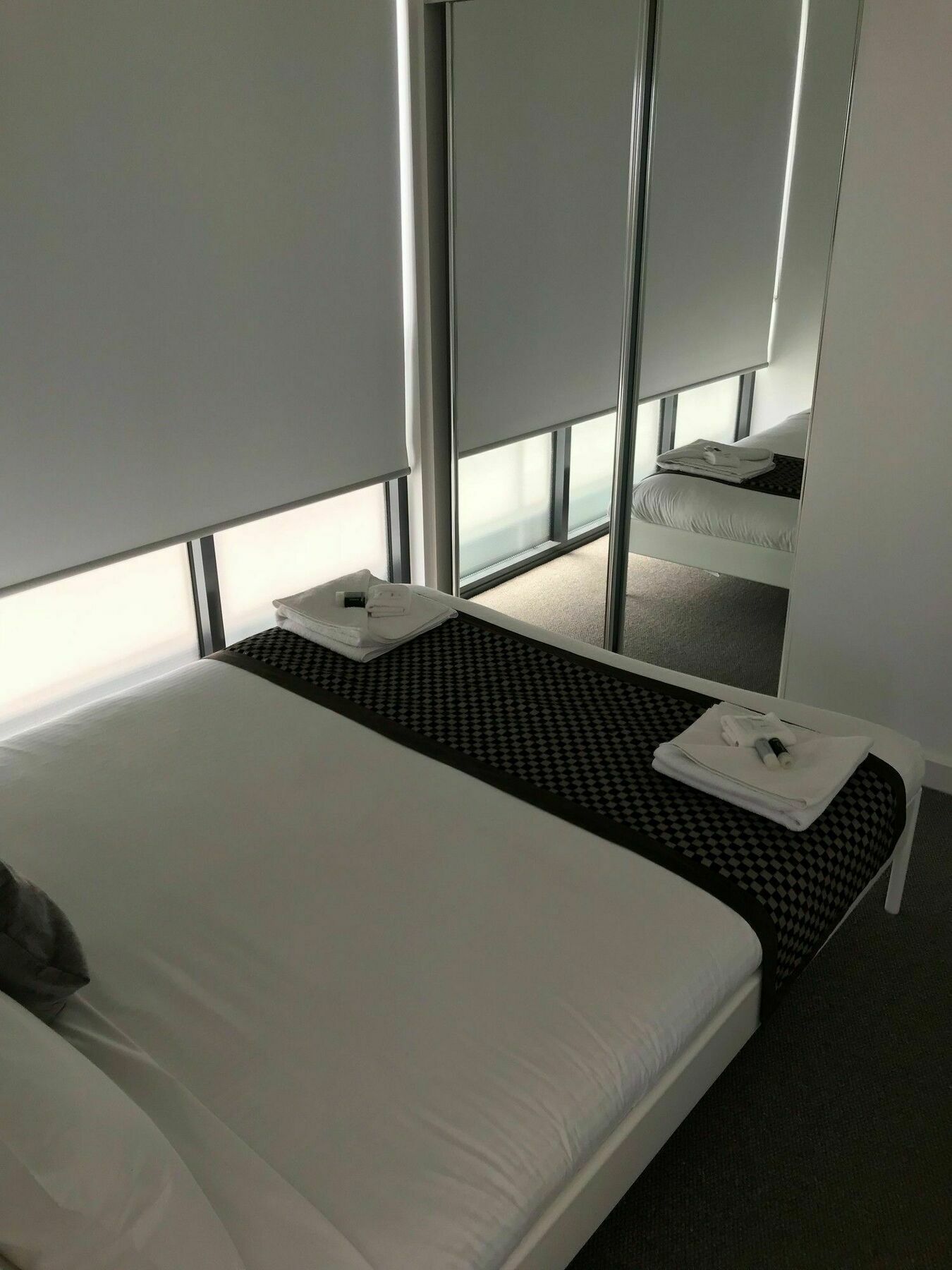 Rnr Serviced Apartments Adelaide - Grote St. Екстер'єр фото